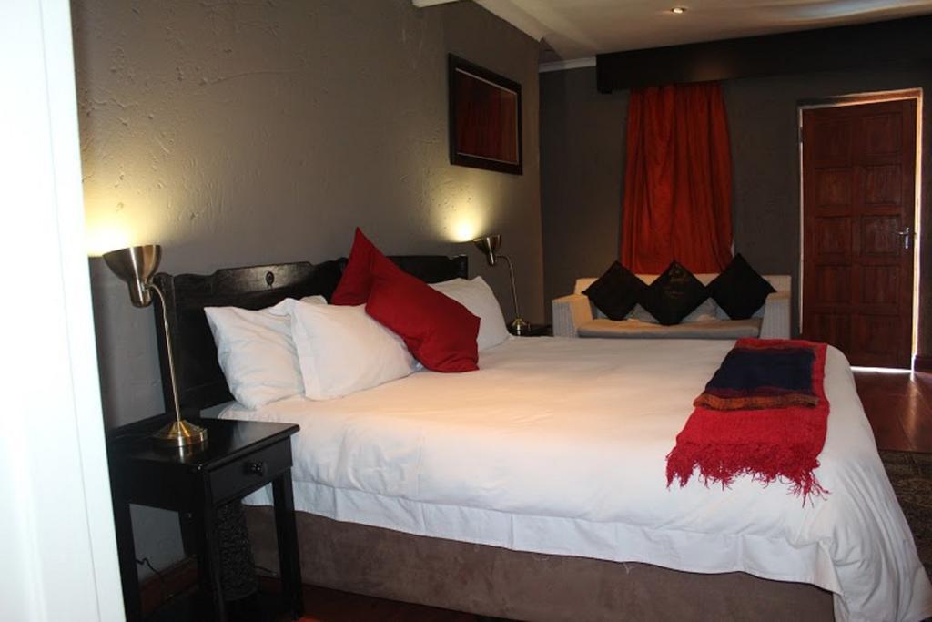 Flamboyant Guest Lodge Johannesburg Eksteriør billede