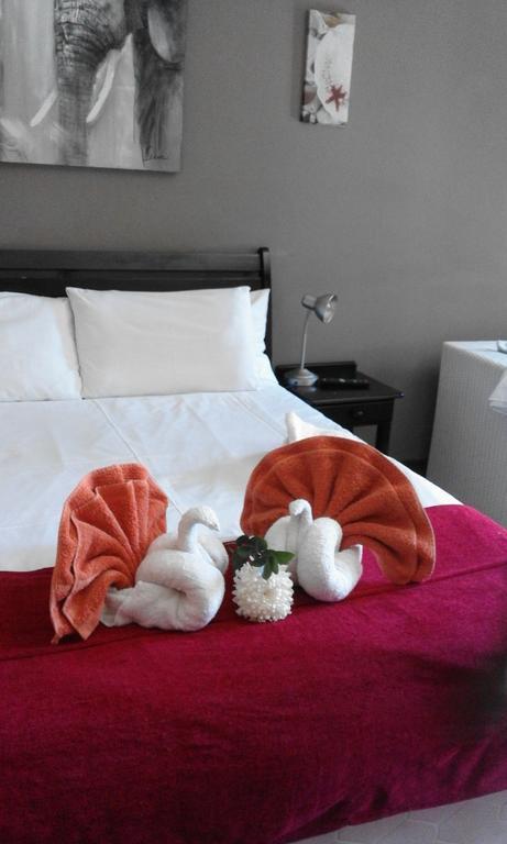 Flamboyant Guest Lodge Johannesburg Eksteriør billede